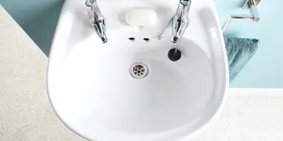 Comment enlever du calcaire naturellement à la maison ?
