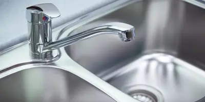 Hoe maak je aluminium schoon?