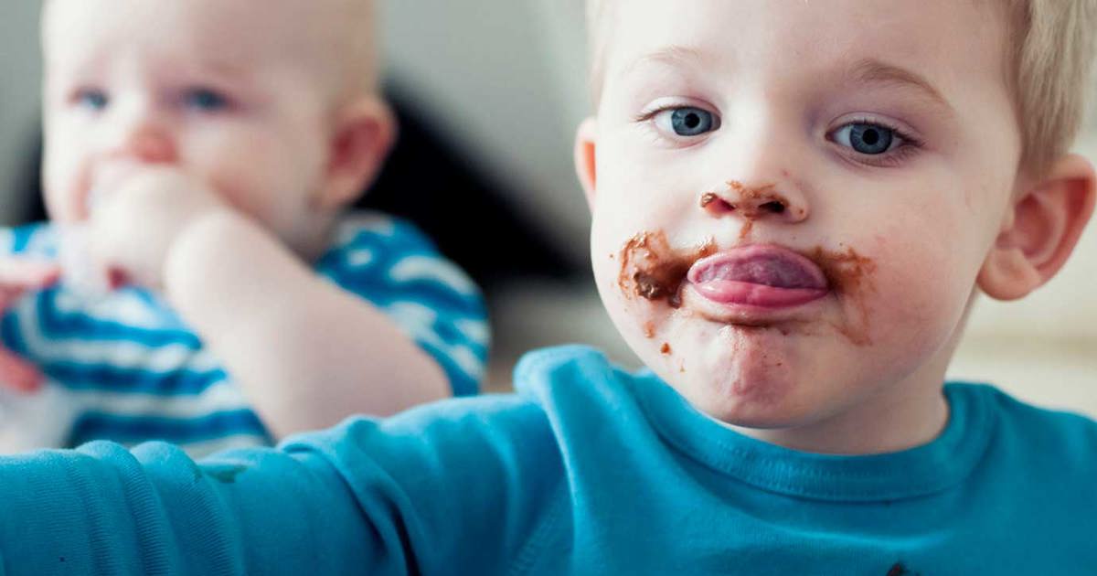 Comment enlever une tache de chocolat en 6 étapes Okay
